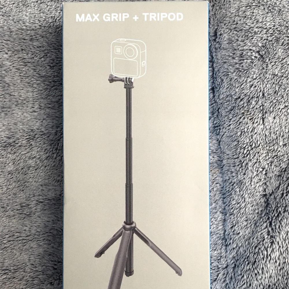 GoPro Max Grip + Tripod
